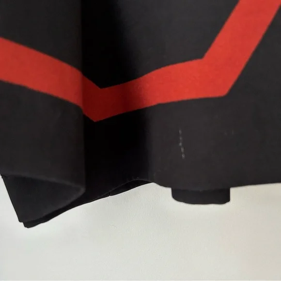 Zara High Waisted Geometric Print Shorts - Picture 4 of 5